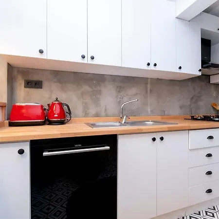 Cosy With Garden Balcony Appartement