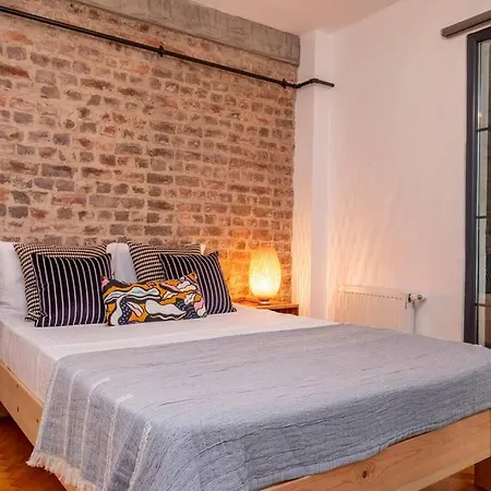 Cosy With Garden Balcony Appartement